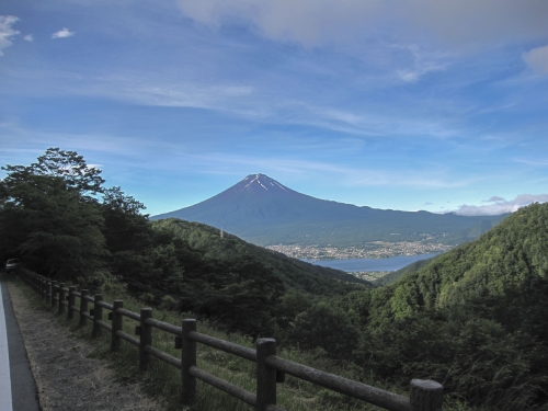 天下茶屋から富士山